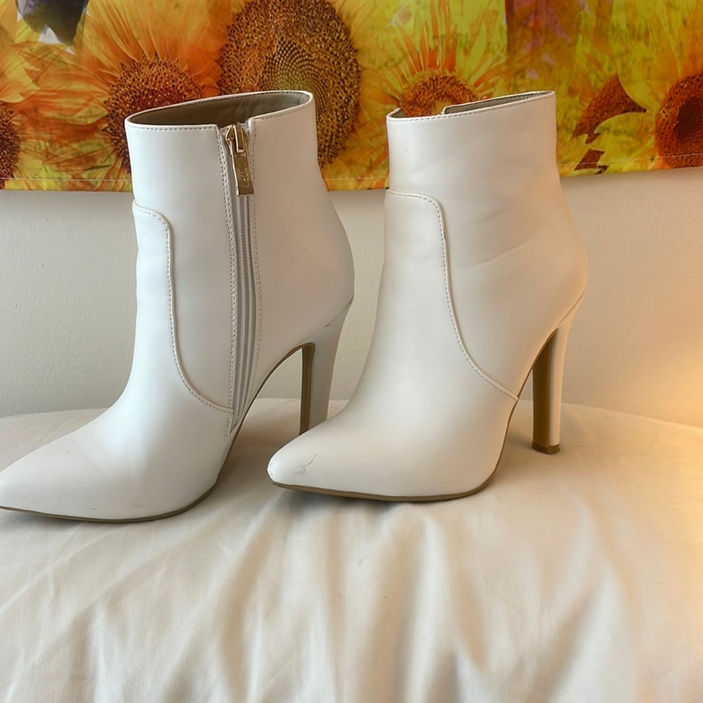 Bought for sorority rush but don’t need anymore!